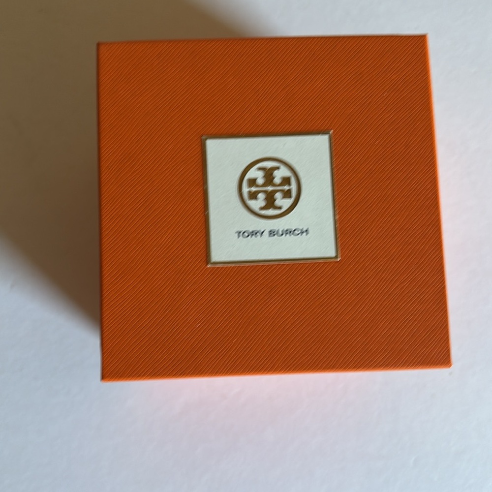 Tory Burch Reva Gold-Tone Stainless Steel Bangle Bracelet Watch 27mm Gift Set - Picture 12 of 13
